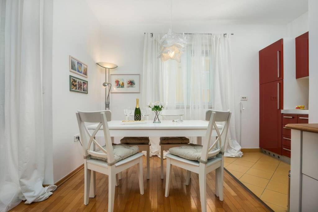 Duplex + Garage Apartment Rovinj Ngoại thất bức ảnh