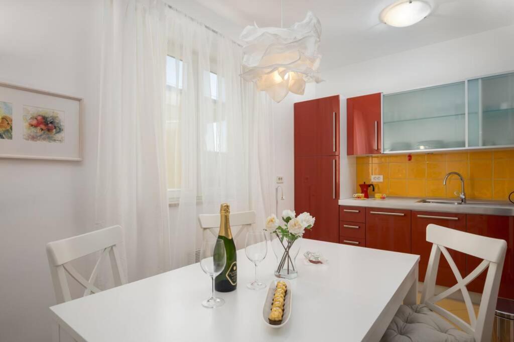 Duplex + Garage Apartment Rovinj Ngoại thất bức ảnh